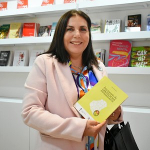 avatar Gabriela Lena